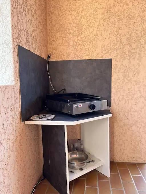 L'Appart St Aygulf, 5Mn A Pied Mer, Piscine, Tennis Fréjus