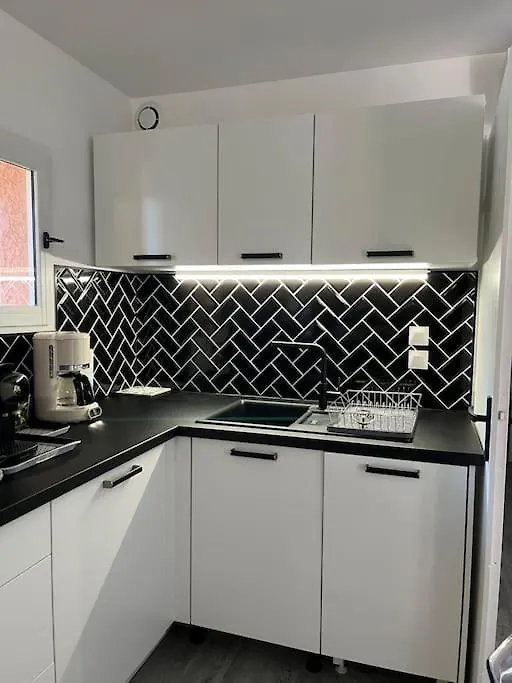 Apartment L'Appart St Aygulf, 5Mn A Pied Mer, Piscine, Tennis Frejus